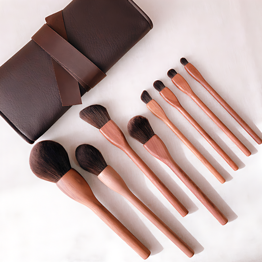 Natural walnut makeup brush kit